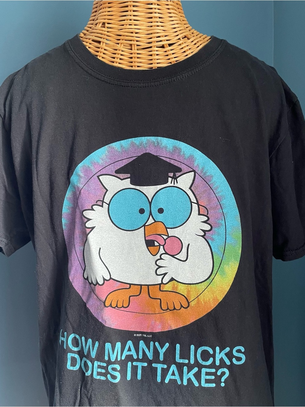 Tee Luv Tootsie Pop T-Shirt Owl Hie Many Licks Black Multi Colored Size Large